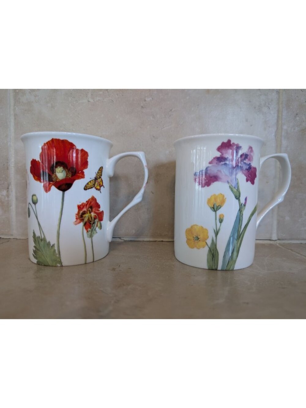Set of 2 Stechcol Gracie Bone China Mugs Poppy and Iris Tea Entertaining